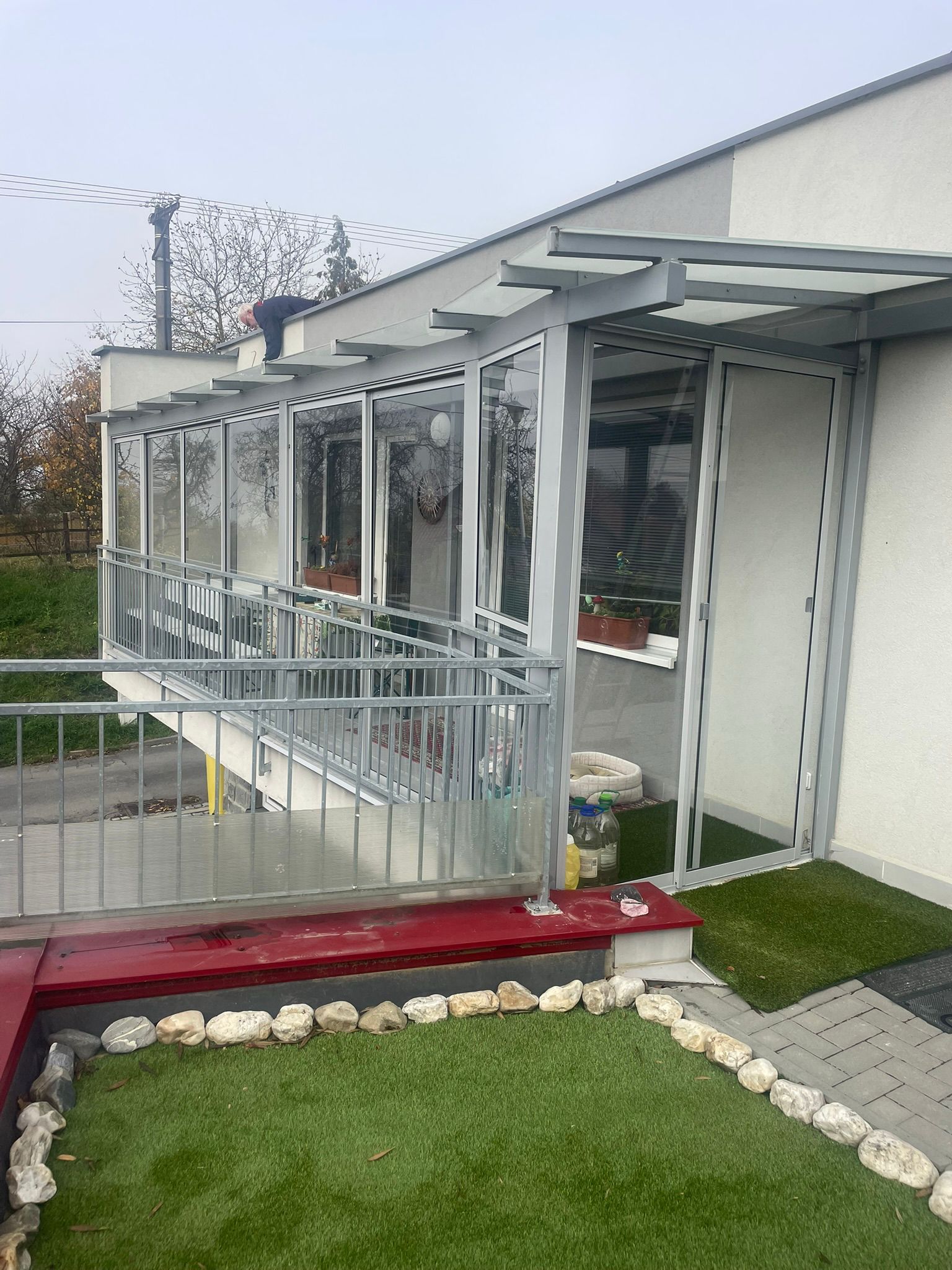 Zasklení balkonů a lodžií v Olomouci - profesionální realizace